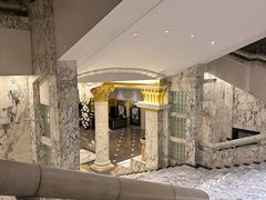 -棕榈阁·巴西烤肉海鲜自助餐厅(中州皇冠假日酒店)
