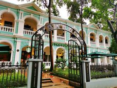 -星巴克臻选(广州沙面店)