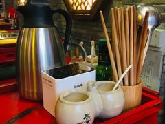 餐具摆设-蜀大侠火锅(东园路店)