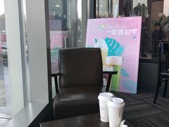 -星巴克臻选(盐城金鹰聚龙湖店)