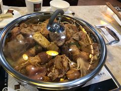 -谷太吉新概念焖锅(大十字购物广场店)