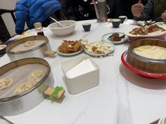 -梅利汴京烤鸭•开封豫菜地标店(东司门店)
