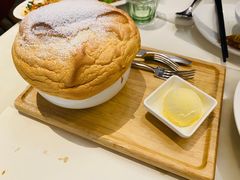 -港丽餐厅(高德置地店)