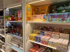 -泡泡玛特POPMART(国金街店)