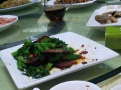 -三辣馆
