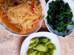 -维吾尔餐厅(宜山路店)