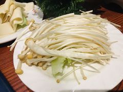-龙聚德北京烤鸭(沙坪坝华宇A馆店)