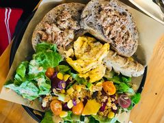 芝士吞拿鱼牛角包-251#coffee roasters(沿河东路店)