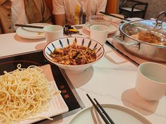 -黄记煌三汁焖锅(新佳丽江汉路店)