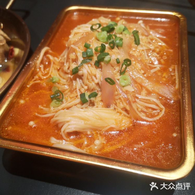 三八节去了江桥的羊倌，这是一家新疆菜餐馆