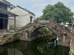 -丝绸小镇荻港古村