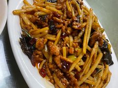 鱼香肉丝-西大酒店