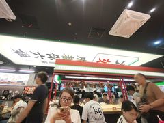 -成都你六姐·牛肉冒菜(城市集市合生汇店)