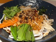 -芸山季·云南野生菌火锅(人民广场来福士店)