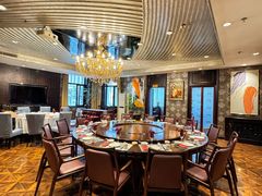 -九紫烤鸭·津粤菜(意式风情街店)