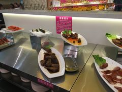 -怡人怡口牛排海鲜自助(飞龙大厦店)