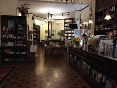-良友书坊(安徽路店)
