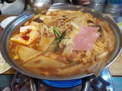 部队火锅-富乐满韩国正宗炸鸡韩国料理(虹泉路店)