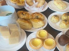 -东方早茶 海鲜•青岛菜(国信体育中心店)
