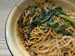 素椒牛肉面-岳记老成都三味面
