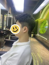 -不迫先生专业男士剪发
