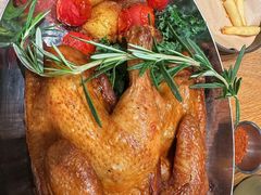 烤鸡配菜丰富-乐凯撒披萨(喜荟城店)