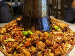 铜锅牛蛙-蛙蛙叫干锅年代(簋街总店)