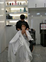 -AYO SALON