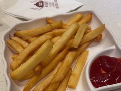 -东方豪客牛排意面披萨(玉函银座店)