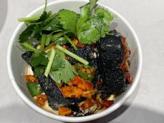 -黑色经典臭豆腐·湖南特产(太平街口店)