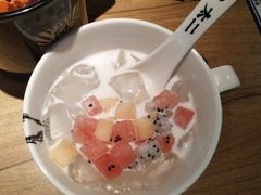 现任椰奶冰粉-太二酸菜鱼(正大广场店)