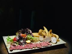 -The Cheebat 锌吧·Bistro(体育西店)