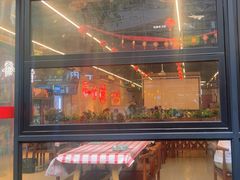 -洪霞餐馆·川菜·鲜货现炒(两江春城店)