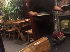 -万记麻辣烫国展总店