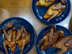 烤乳鸽-煲煲掂风味煲仔饭餐厅(西区店)