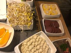 手打牛筋丸-牛德亨臻牛潮汕火锅(万邦时代店)