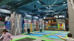 -反弹蹦床公园·亲子乐园·团建·派对(尚品奥莱店)