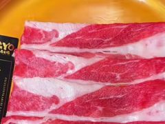 -牛YO寿喜烧·铁板烧和牛火锅自助(市府恒隆店)