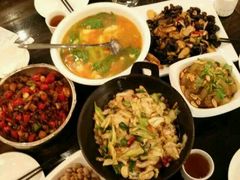-鸿兴楼酒家(阜阳路店)