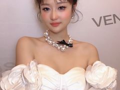 -维纳斯化妆摄影学校