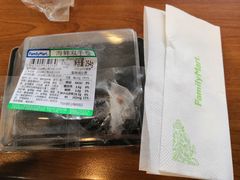 -全家便利店(崂山路四店)