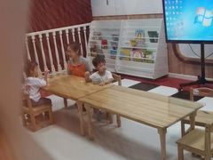 -红黄蓝成长中心•婴幼儿早教•托育(南山京基百纳广场店)