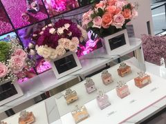 -Dior迪奥(上海世茂广场店)