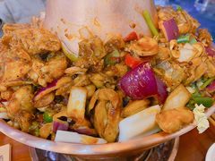 -炉小二铜锅牛蛙•川湘菜(三里屯店)
