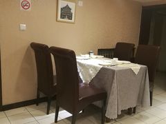 包厢-粤秀小厨·广式早茶(辽宁路店)