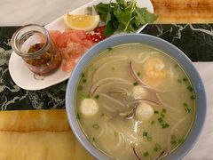 红柚柠檬虾仁辣味河粉-PlantsEatery·植物食堂(REX春熙店)