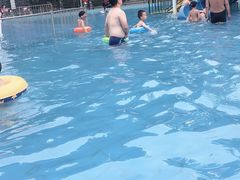 -青年湖公园水上世界