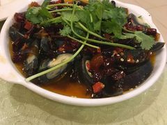 -鹤乡东北菜(崮山路店)