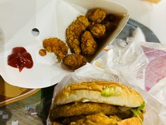 -麦当劳(华融店)