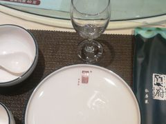 -闫府私房菜·百年鲁菜(恒隆店)
